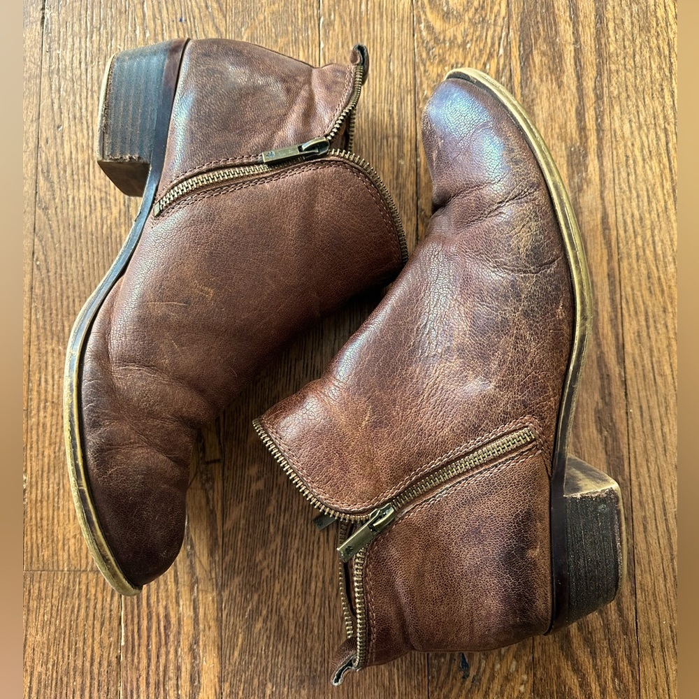 Lucky Brand Brown Leather Ankle Boots